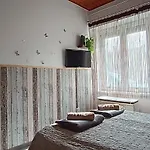 Kis Kuckó Apartman Tapolca