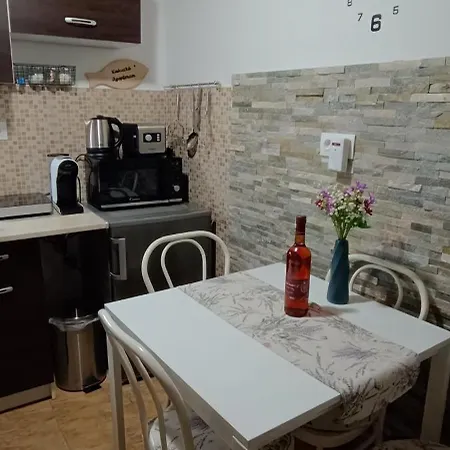 Kis Kucko * 터폴차