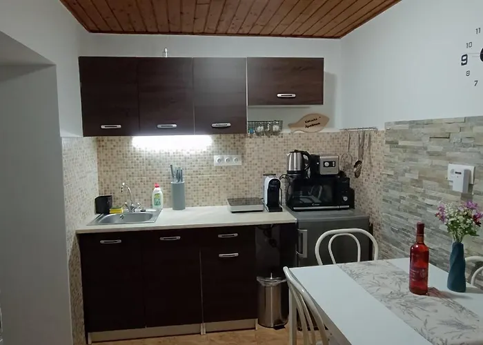 Daire Kis Kucko Tapolca